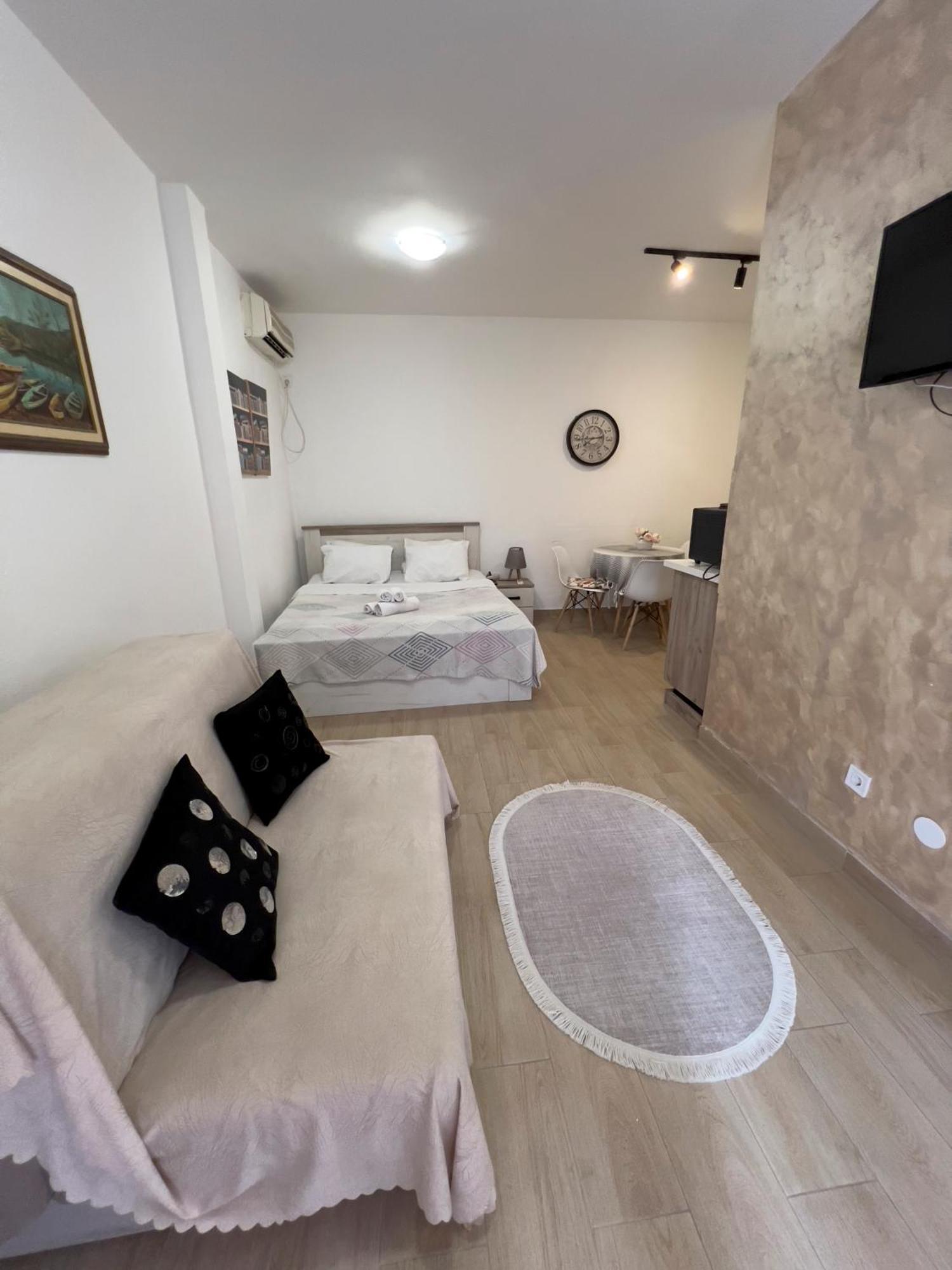 Casa Apartments, One-Bedroom Apartment Budua Esterno foto