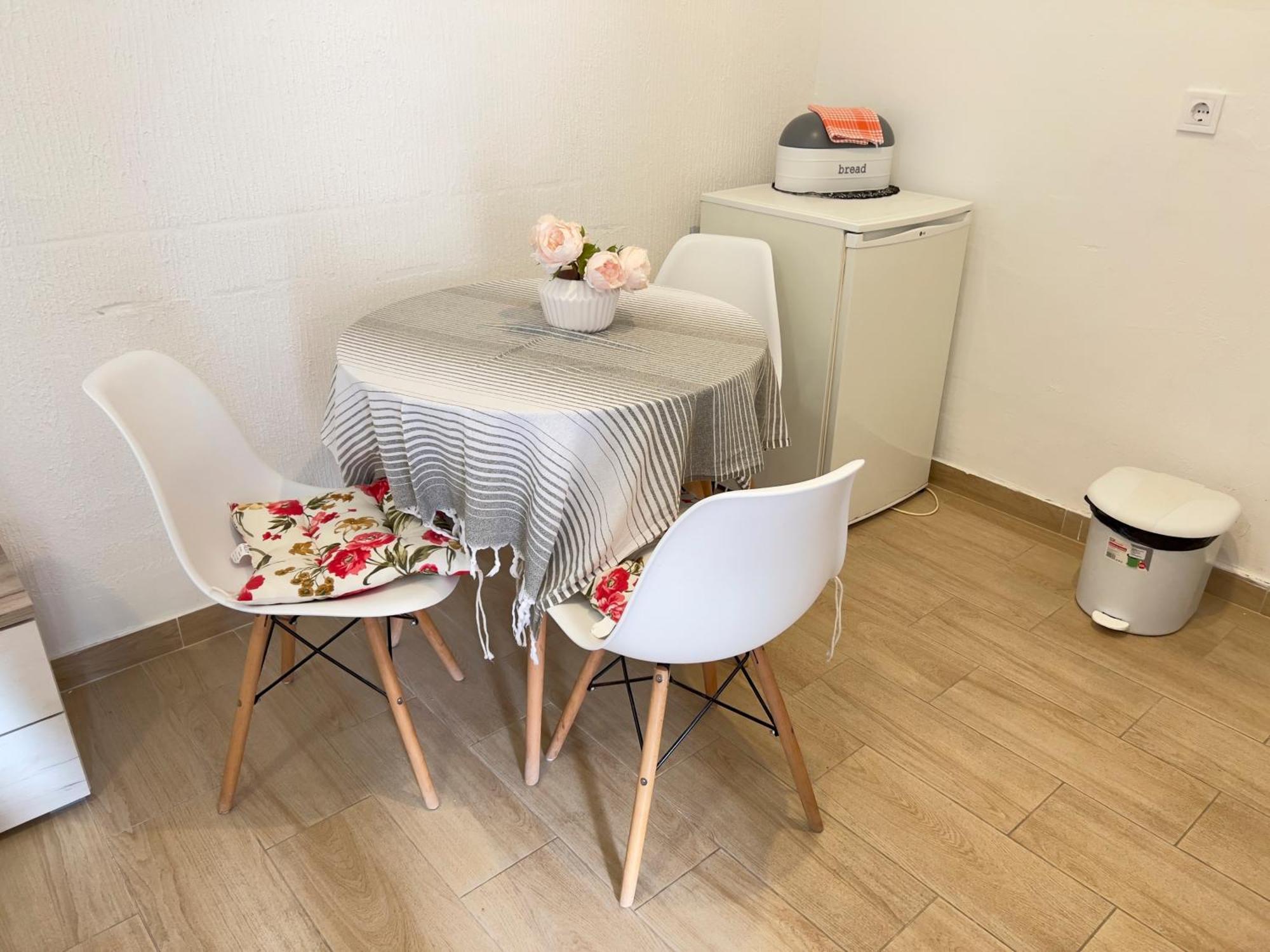 Casa Apartments, One-Bedroom Apartment Budua Esterno foto